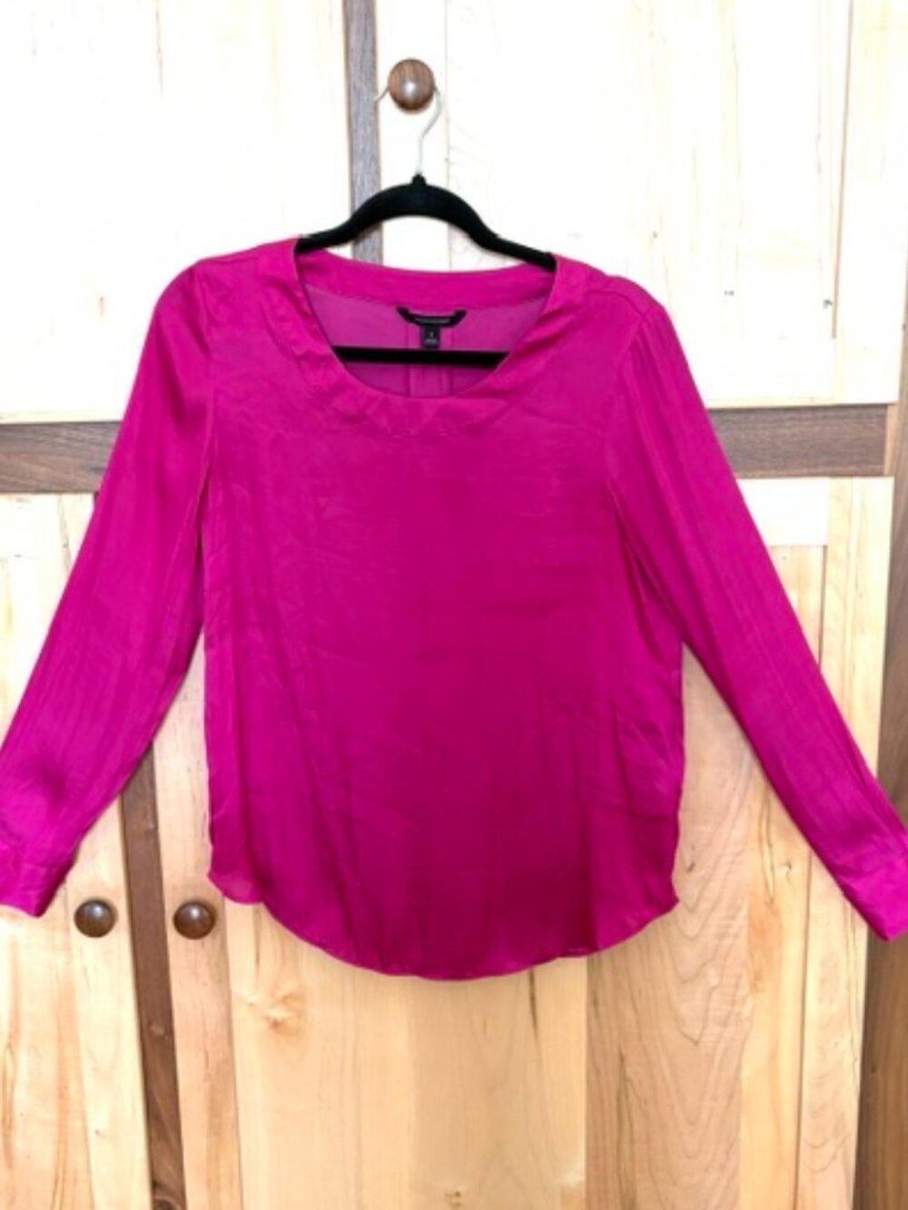 Banana Republic Long-Sleeve Fuschia Blouse - Small
